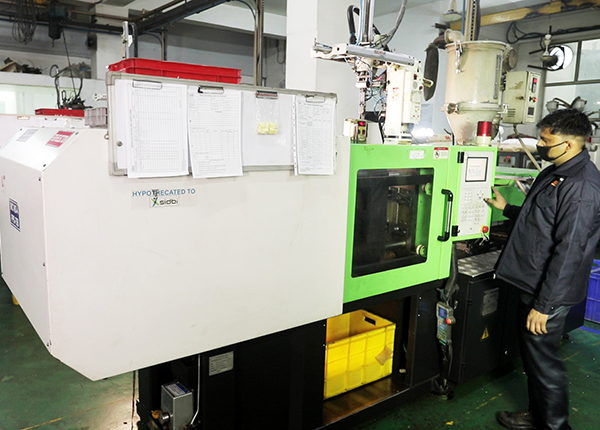 Automotive Connectors