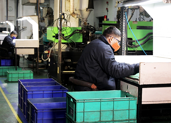 Automotive Connectors